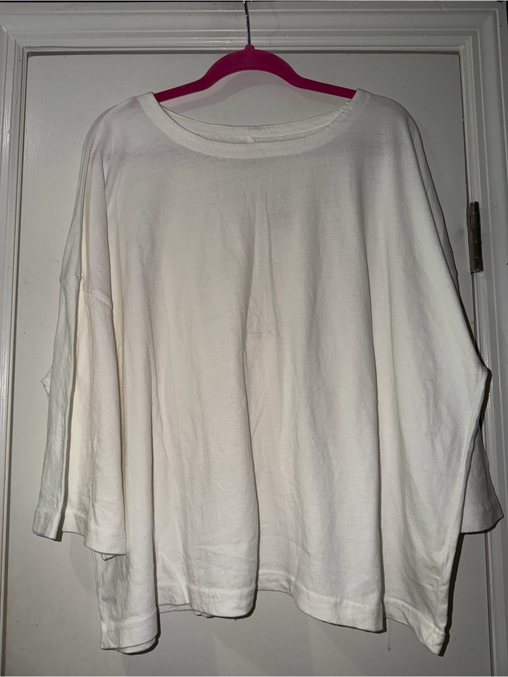 Relaxed Ivory Long Sleeve Women's Tee